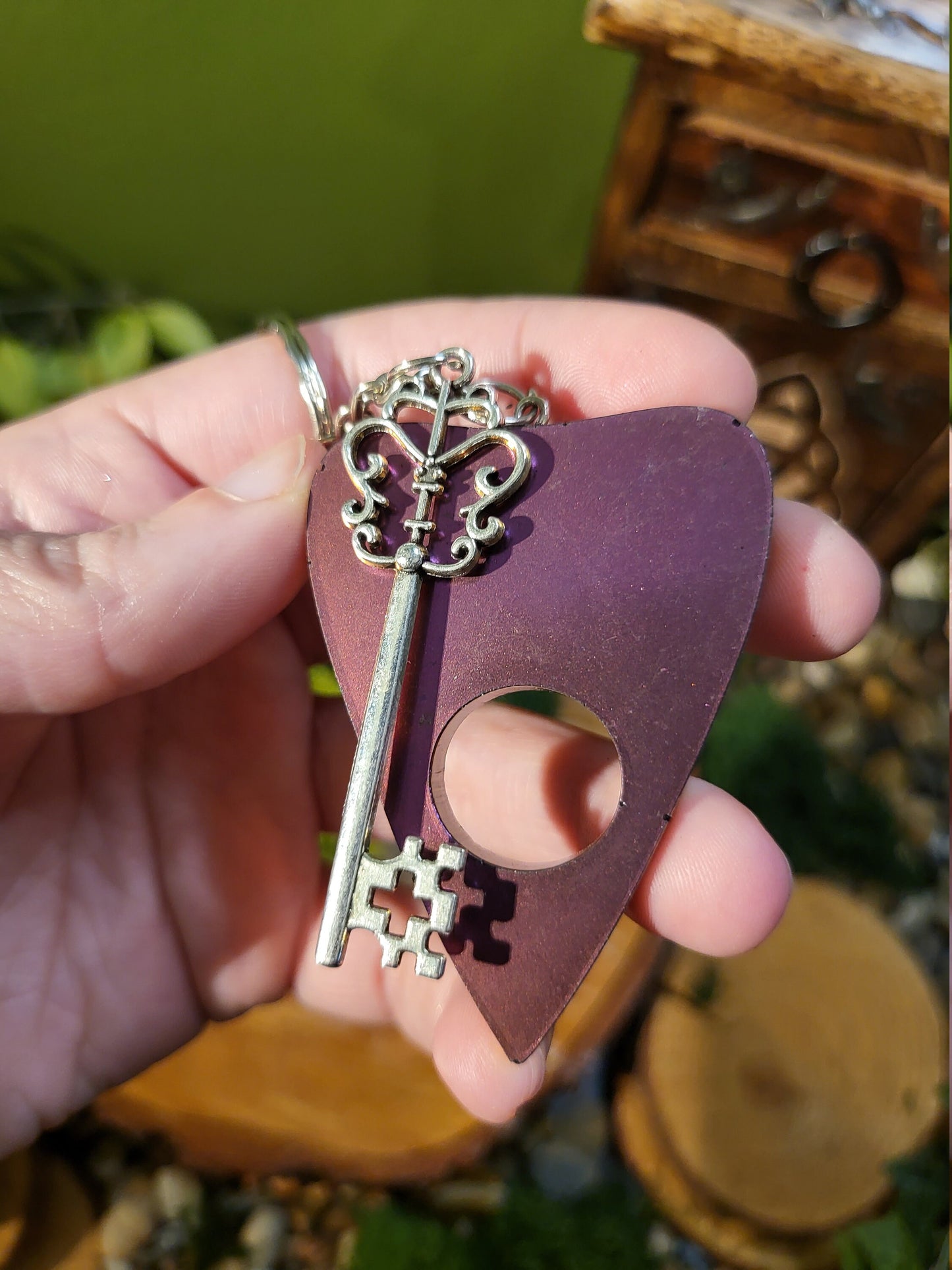 Ouija Planchette - Purple Plain with Key