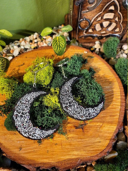 Black Glitter Bomb Floral Pattern Crescent Moon Keychain