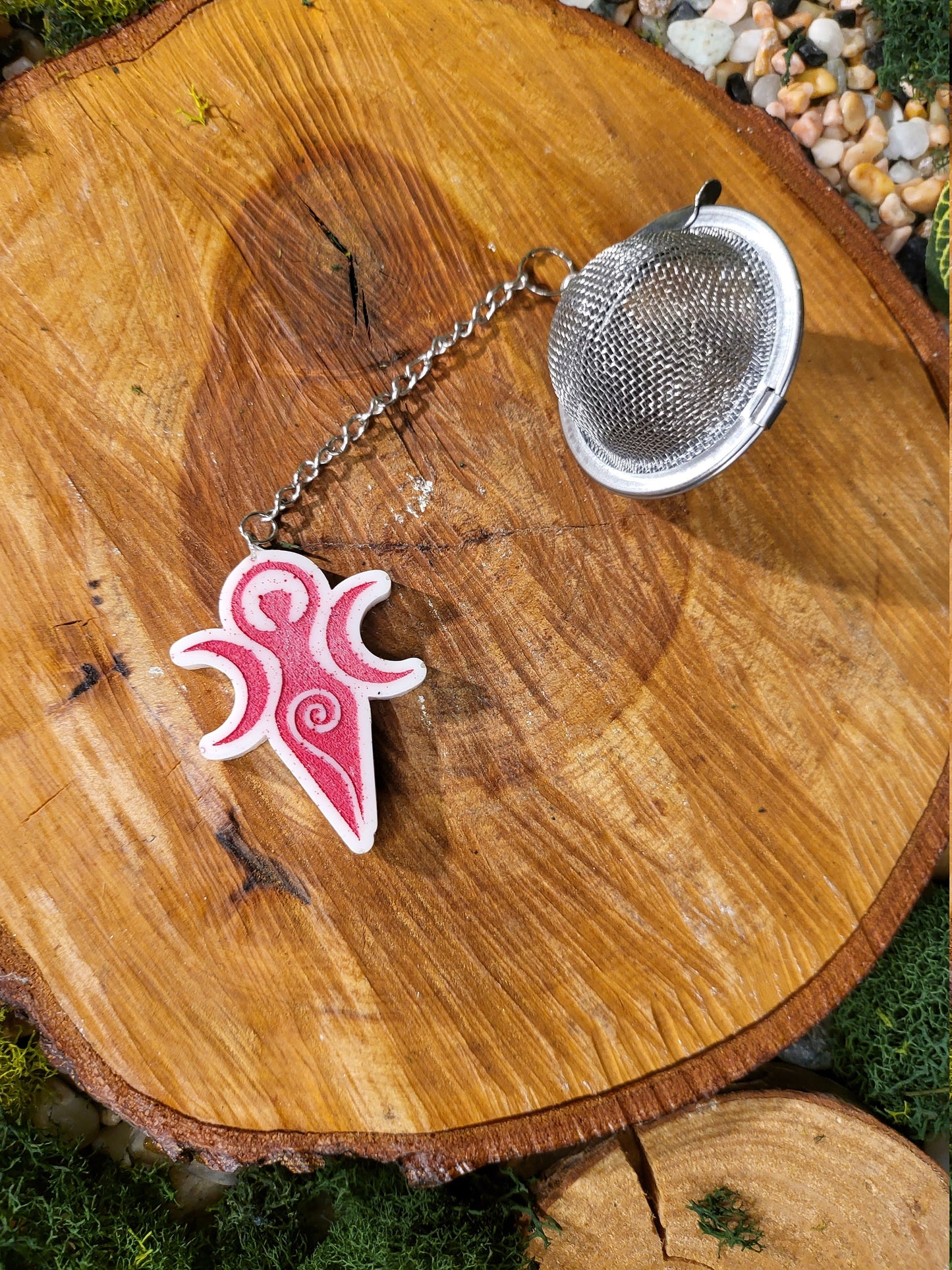 White and Red Goddess Loose Leaf Tea Ball, Tea Infuser