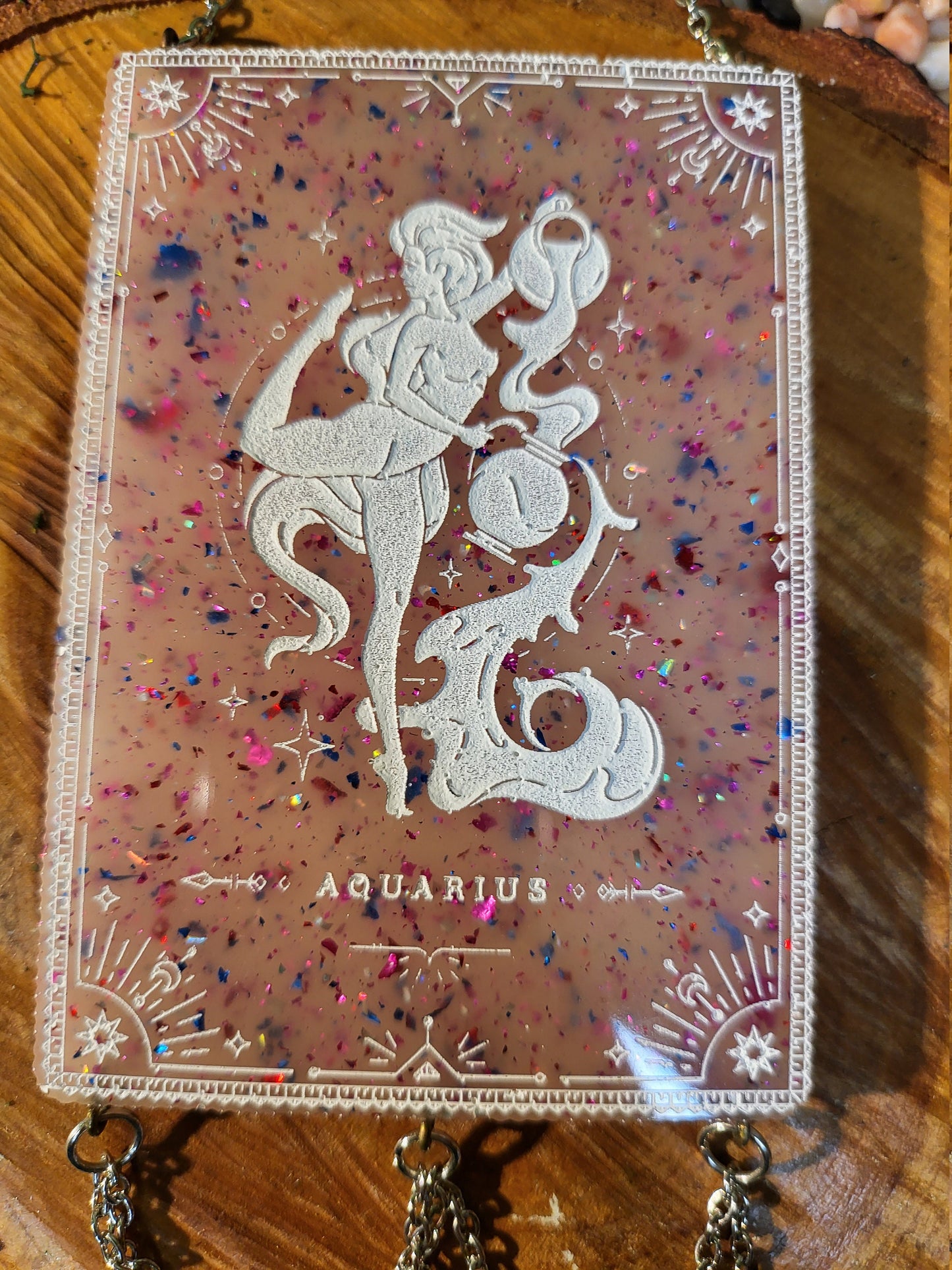 Aquarius White Glitter to Magenta Color Changing Wall Hanging with Shell Charms