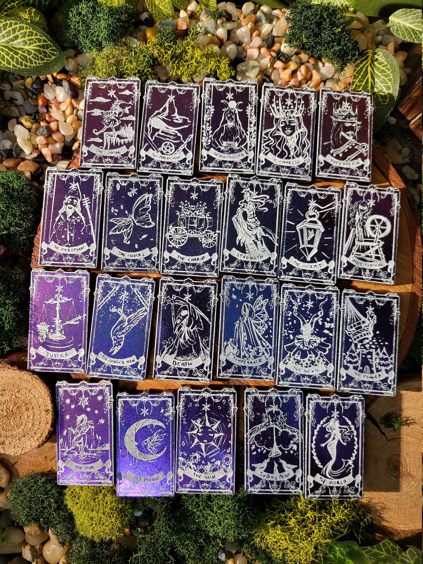 Mini Tarot Card Set - Rainbow Chameleon Flake