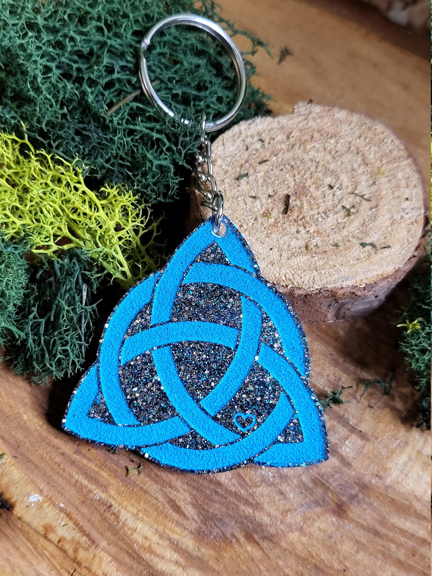 Celtic Knot keychain, Triqurtra, Trinity Knot Keychain