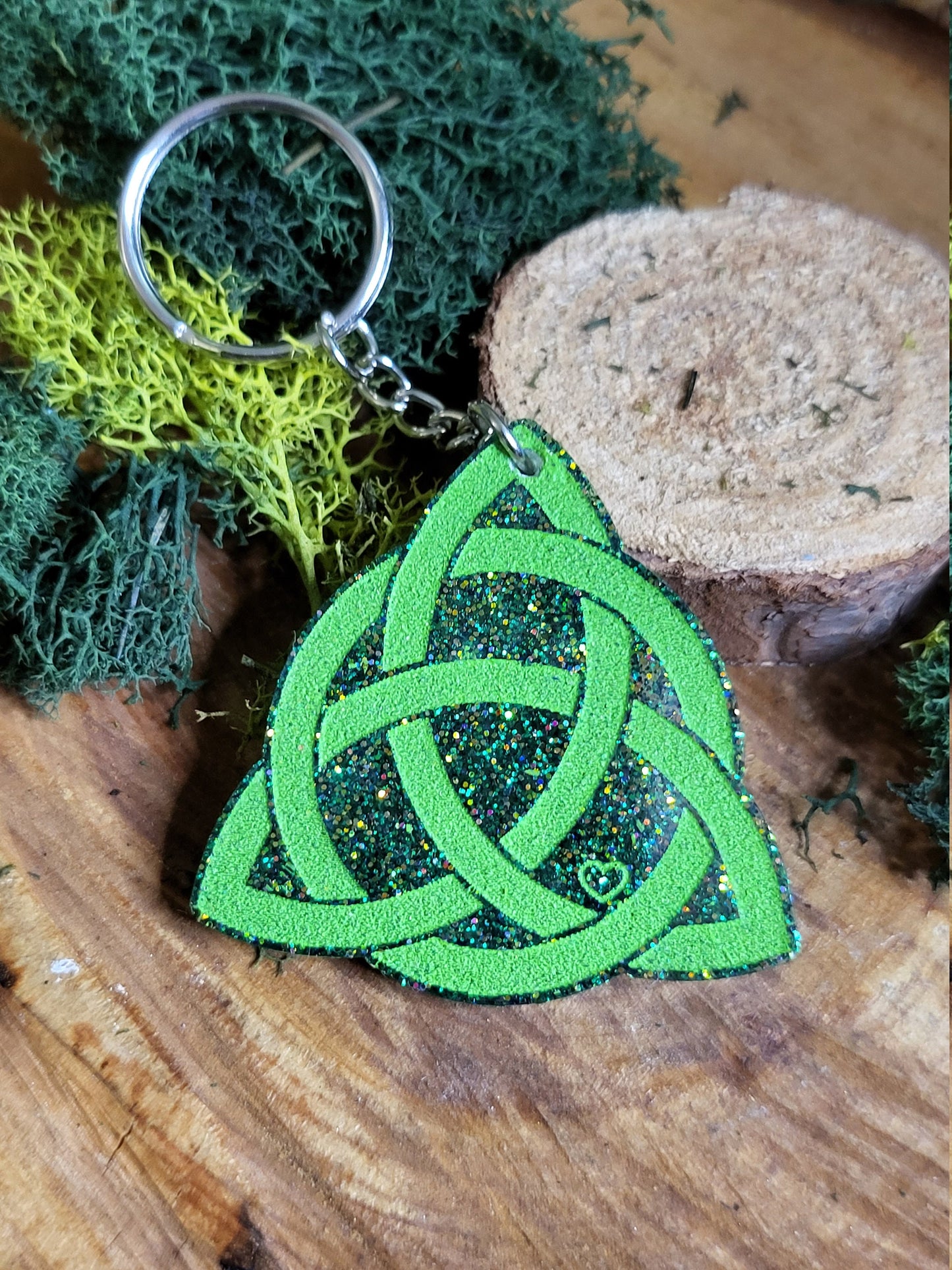 Celtic Knot keychain, Triqurtra, Trinity Knot Keychain