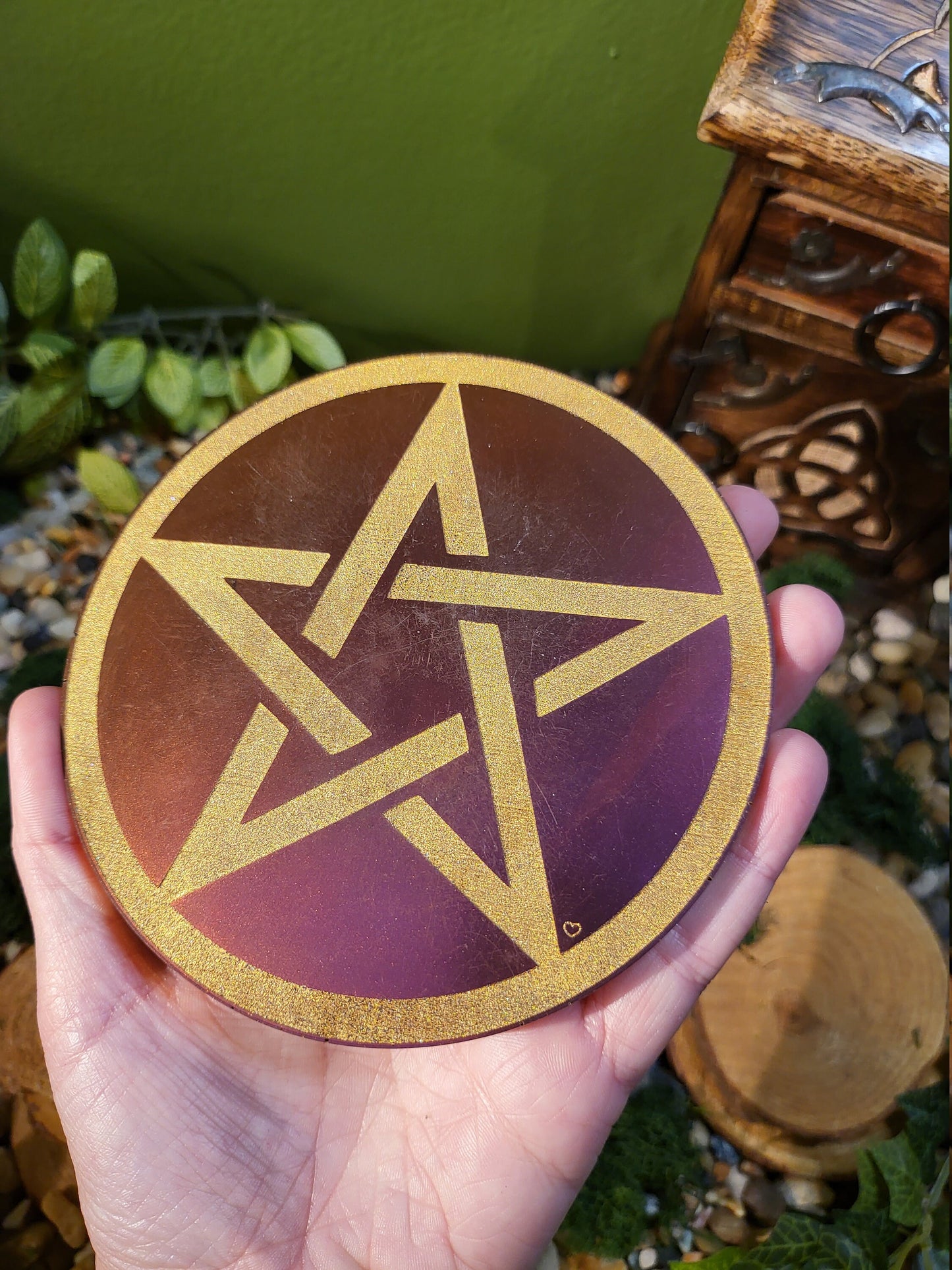 Sunrise Cameleon - Purple to Yellow with Gold Outline Pentagram Plate